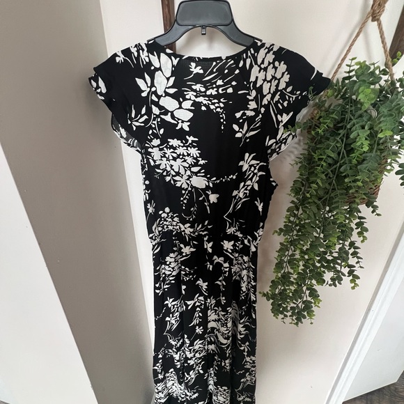 Lovestitch black and white maxi dress. - Picture 2 of 3